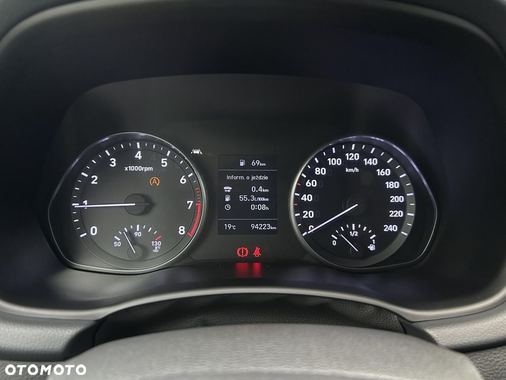 Hyundai i30 - 23