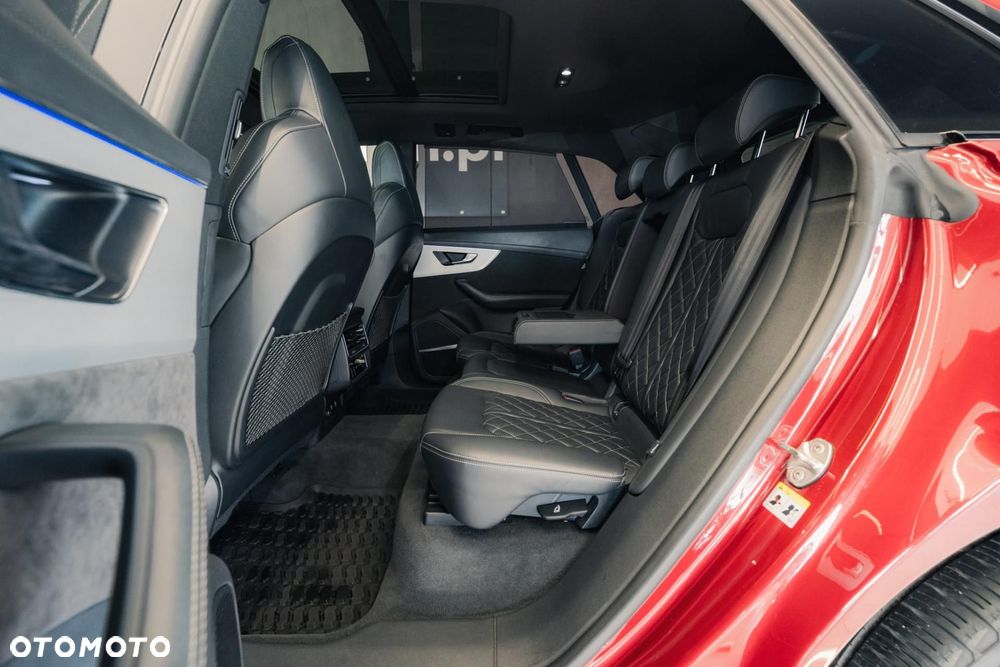 Audi SQ8 - 15