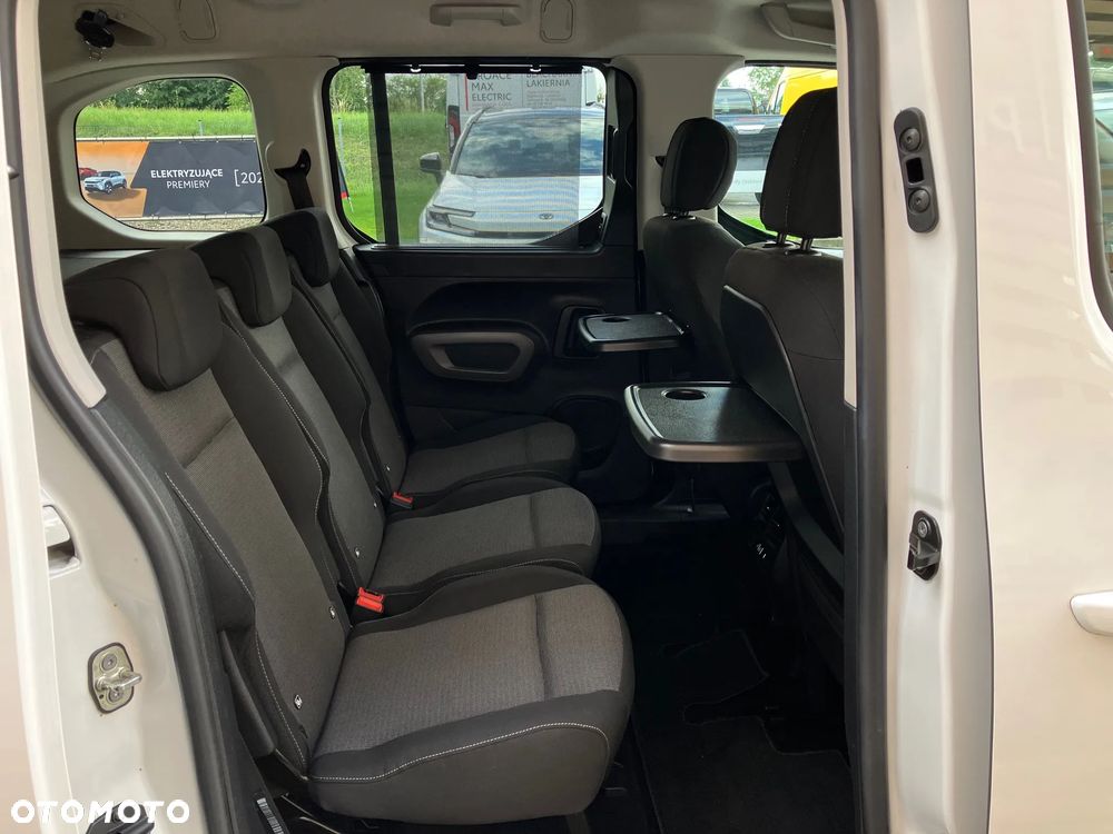 Toyota Proace City Verso 1.2 Turbo L1 Team Deutschland - 20