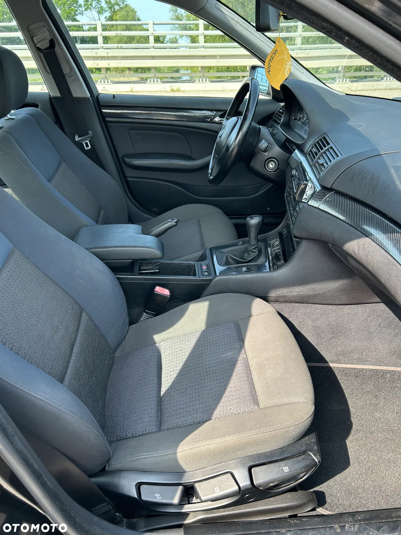 BMW Seria 3 318d - 10