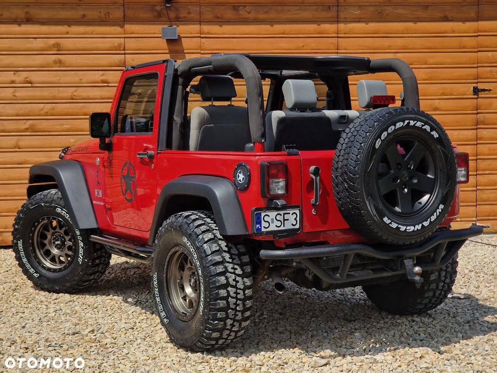 Jeep Wrangler 3.8 Rubicon - 21