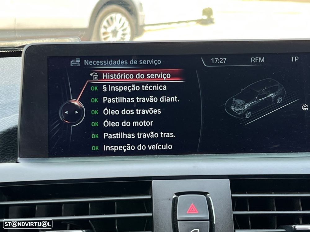 BMW 118 d Pack M - 19