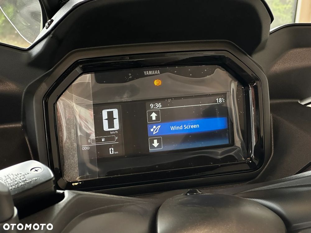 Yamaha X-max - 10