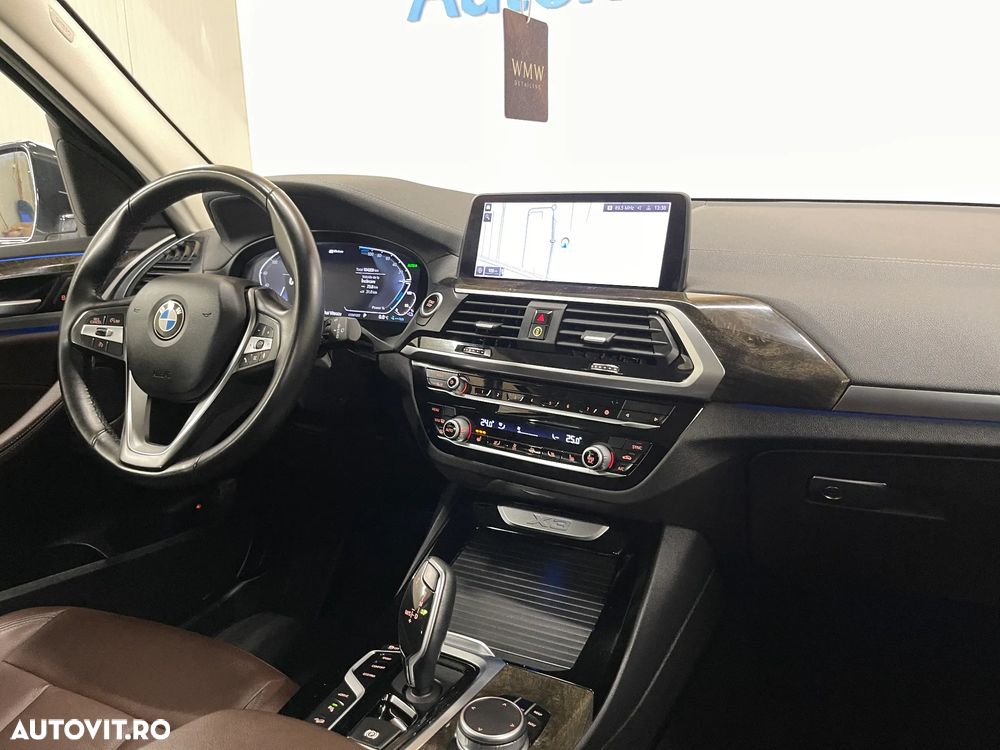 BMW X3 xDrive30e Aut. Luxury Line - 8