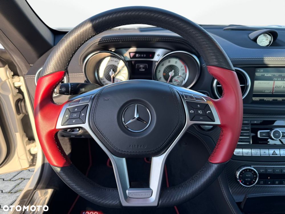 Mercedes-Benz SL 500 - 13