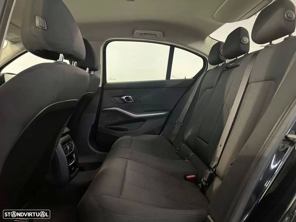 BMW 320 e Auto - 15