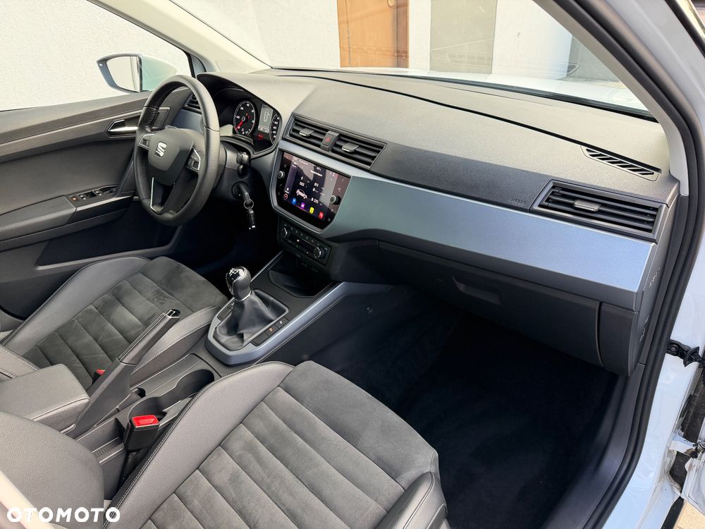 Seat Arona 1.6 TDI XCELLENCE - 24