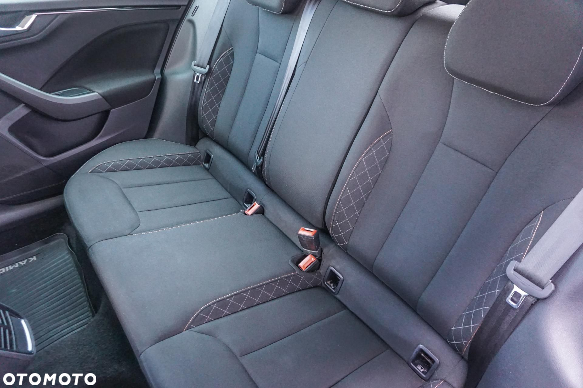 Skoda Kamiq 1.0 TSI Ambition DSG - 12
