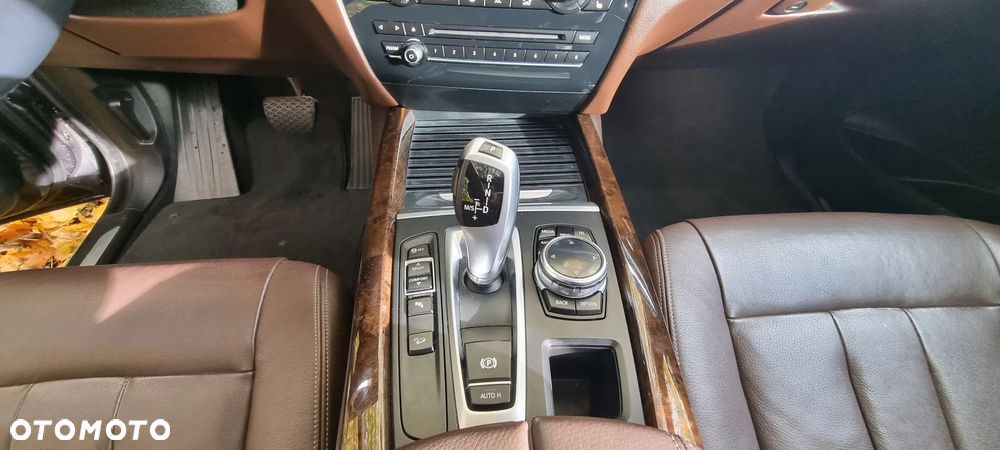 BMW X5 xDrive35i Sport-Aut - 18