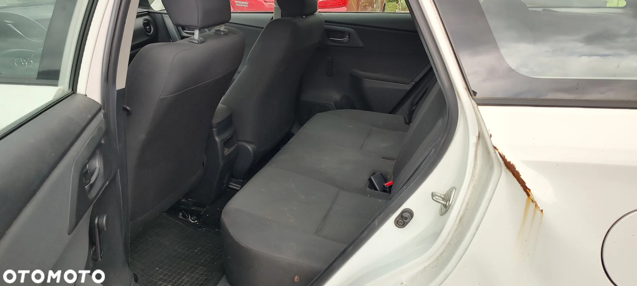 Toyota Auris 1.4 D-4D Dynamic - 9