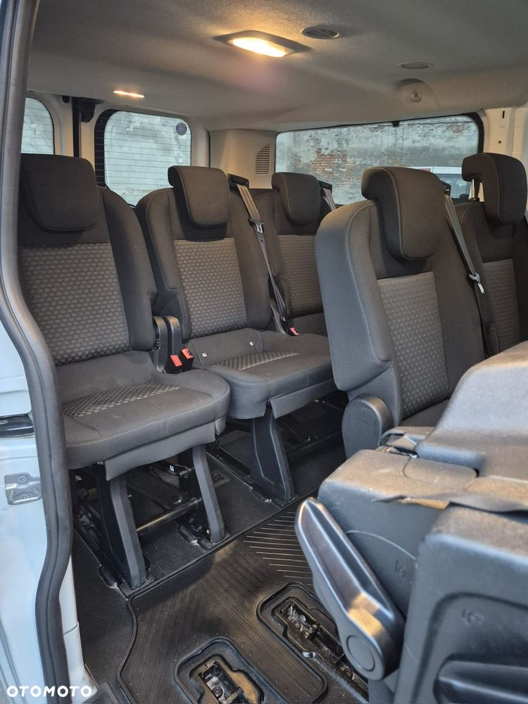 Ford Transit Custom 310 L2H1 Limited - 11