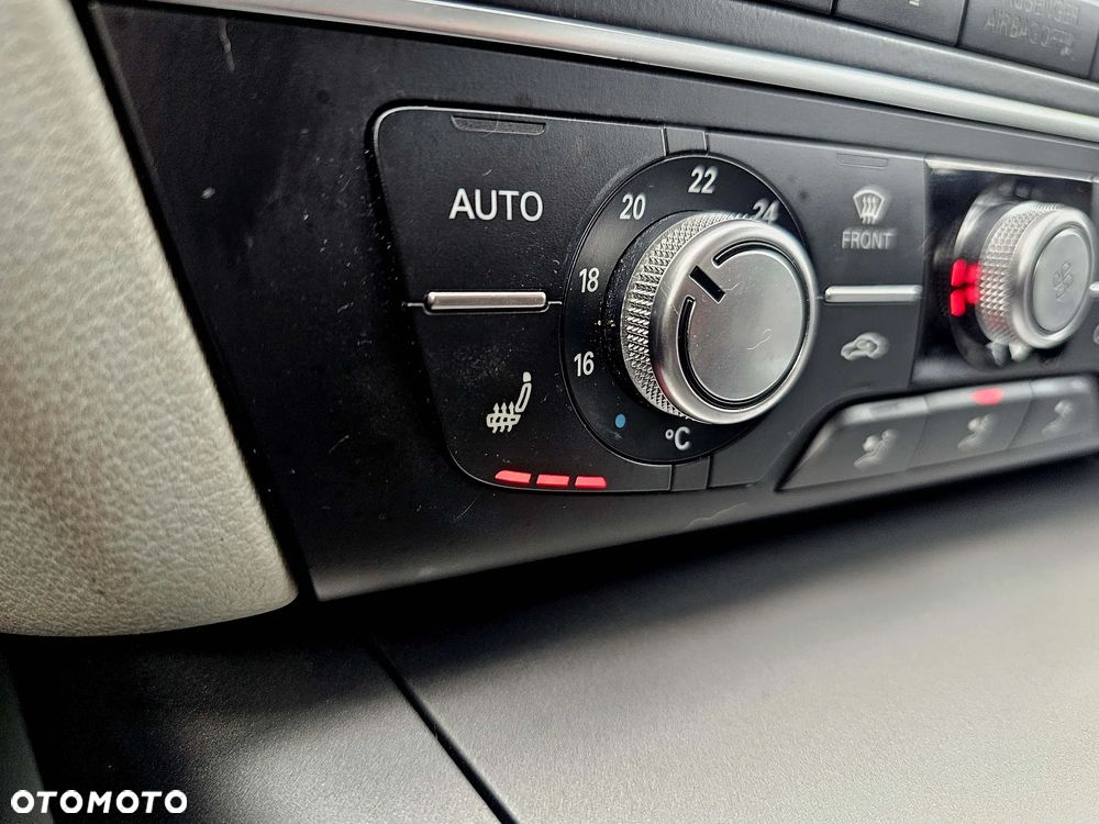 Audi A6 Avant 2.0 TDI Ultra S tronic - 26