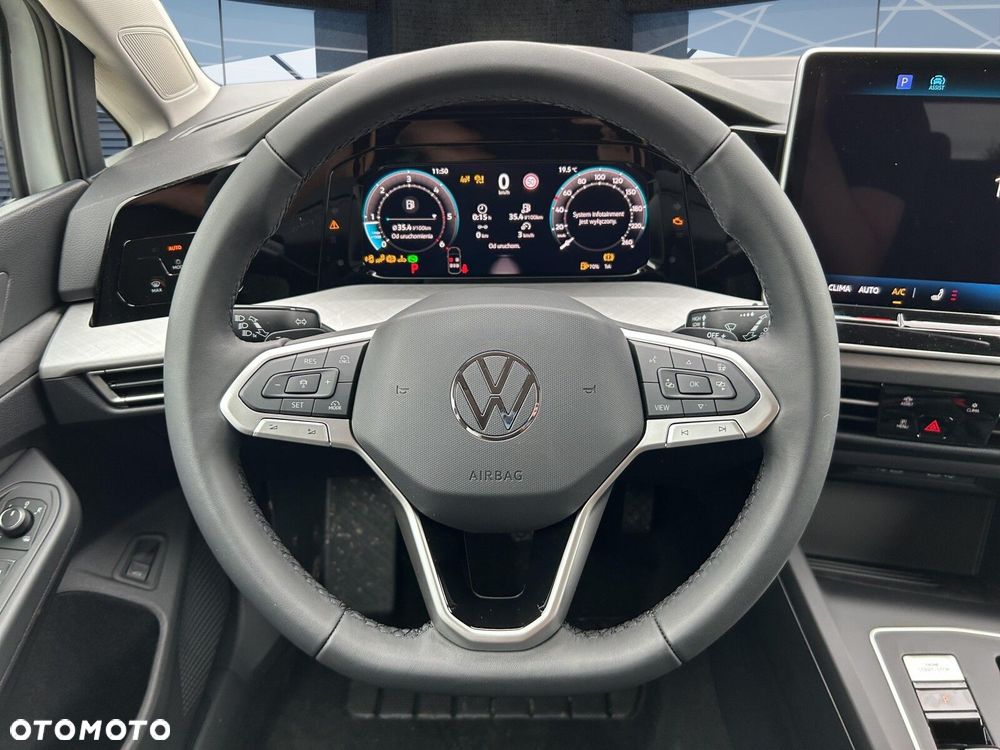 Volkswagen Golf Variant - 13
