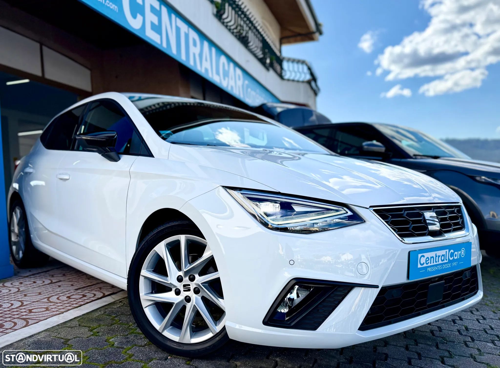 SEAT Ibiza 1.0 TSI FR - 1