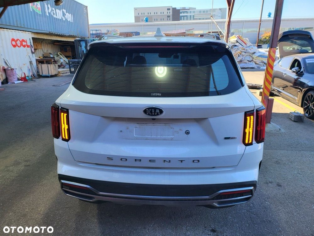 Kia Sorento - 29