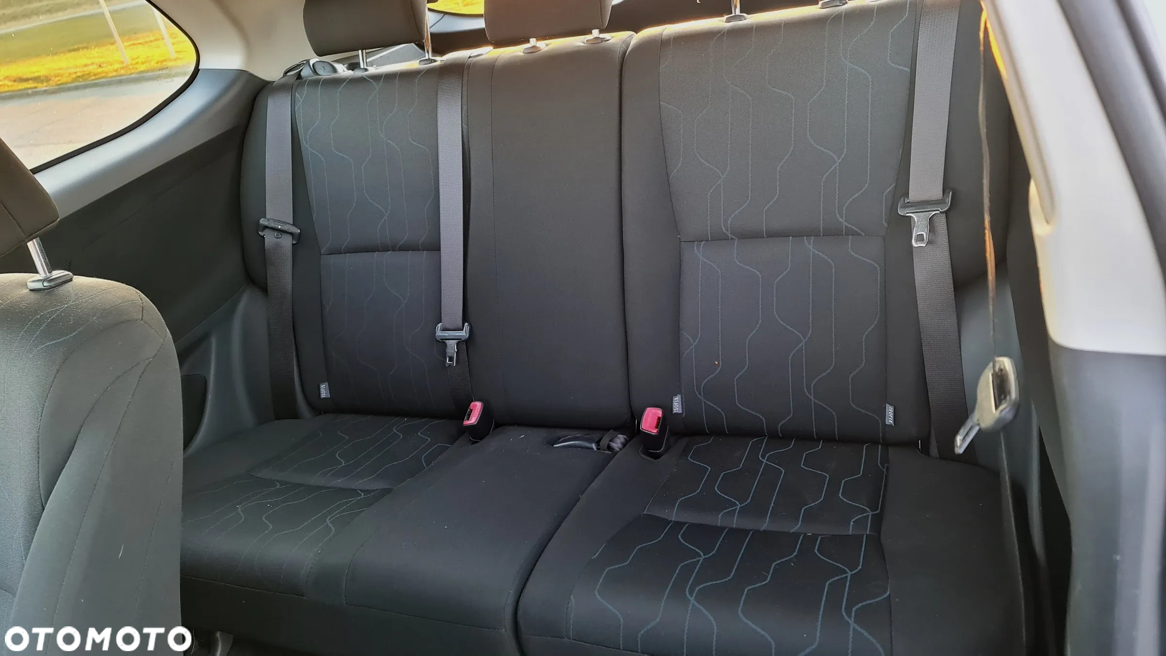 Toyota Auris 1.6 Edition - 13