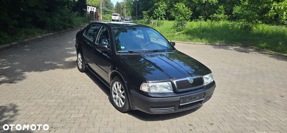Skoda Octavia 1.6 IMPULS EDITION - 1