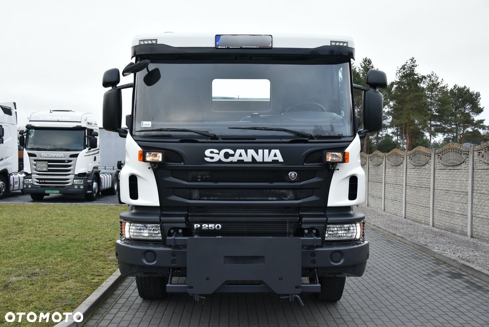 Scania P250 WERSJA OFFROAD / WYWROTKA 3-STRONNA / BLOKADA MOSTU / TYŁ RESOER / P.NOWA / 18 TYŚ KM PRZEBIEGU! / SALON PL / - 4