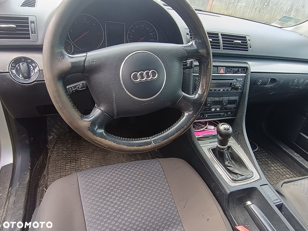 Audi A4 Avant - 3