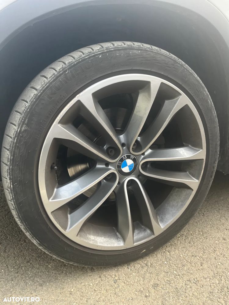 BMW X1 sDrive20d Aut. Sport Line - 32