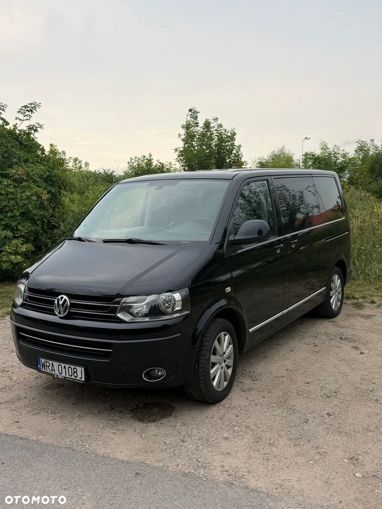 Volkswagen Multivan - 1