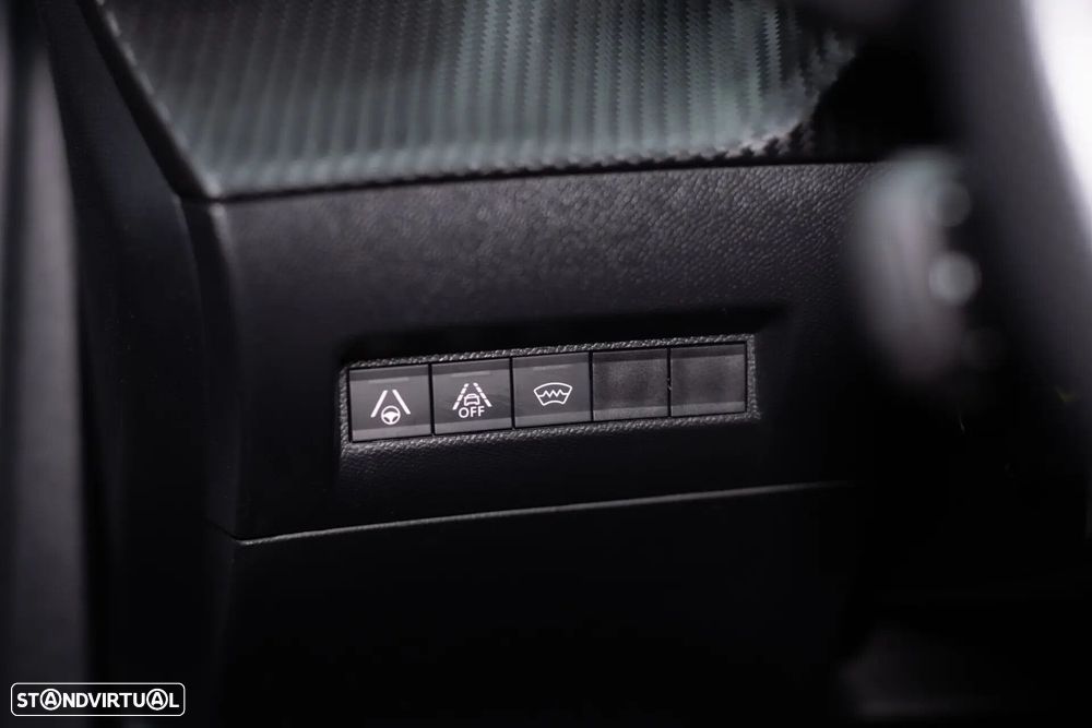 Peugeot 2008 1.5 BlueHDi GT Line EAT8 - 34