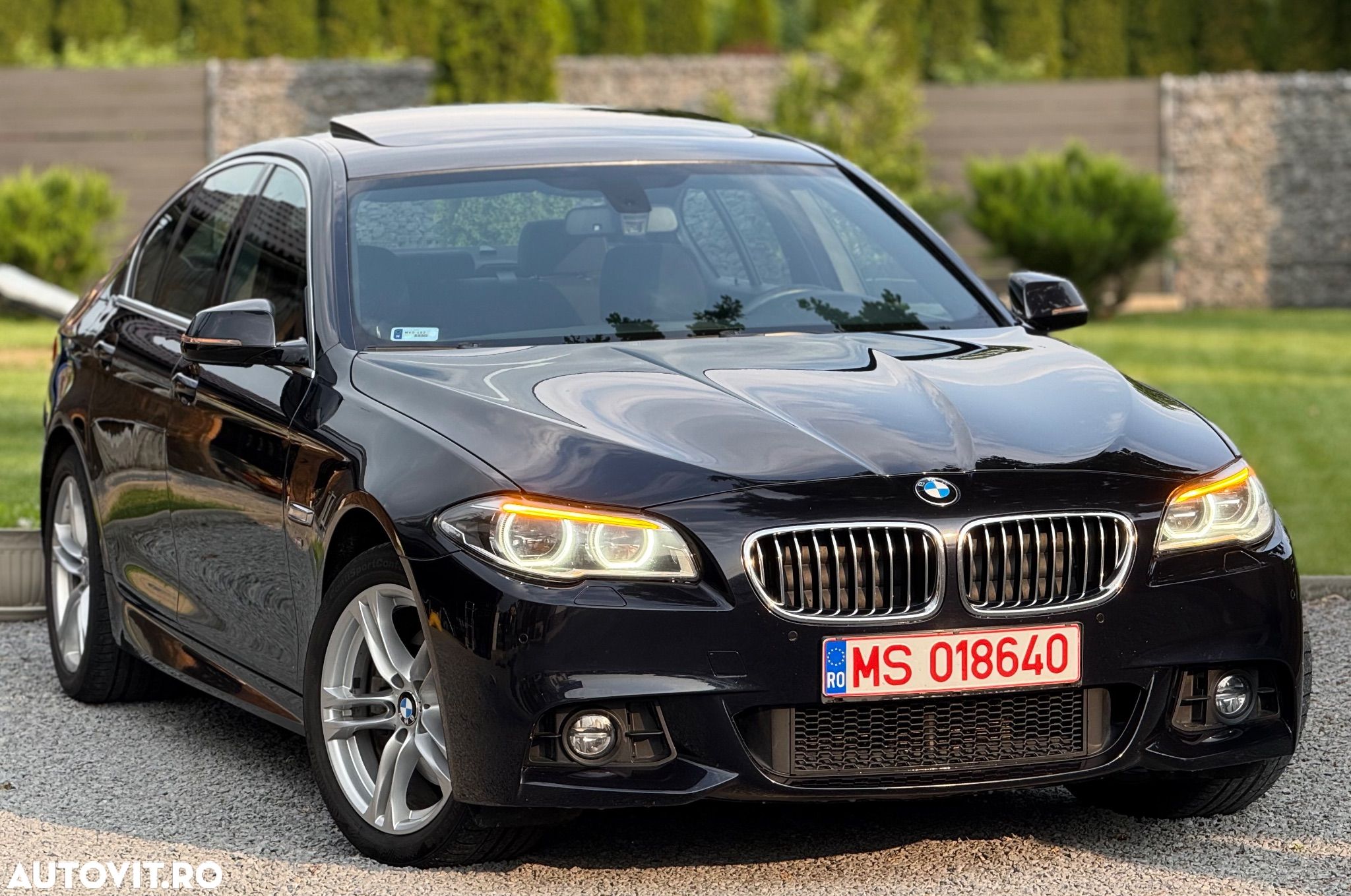 BMW Seria 5 520d xDrive Aut. M Sport Edition - 1