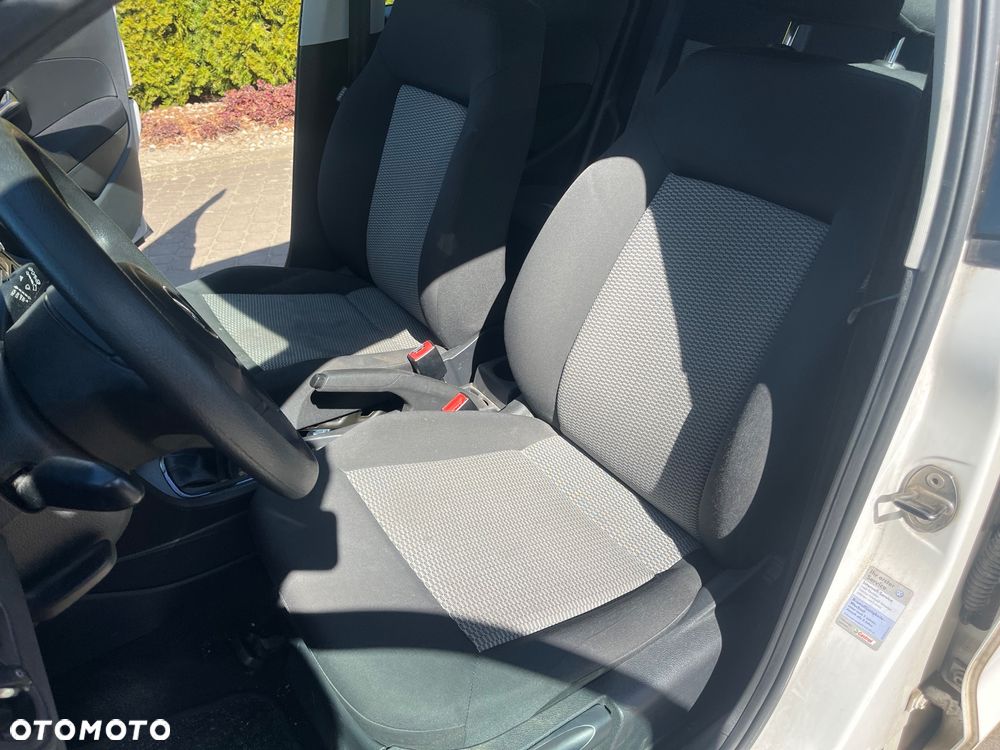 Volkswagen Polo - 18