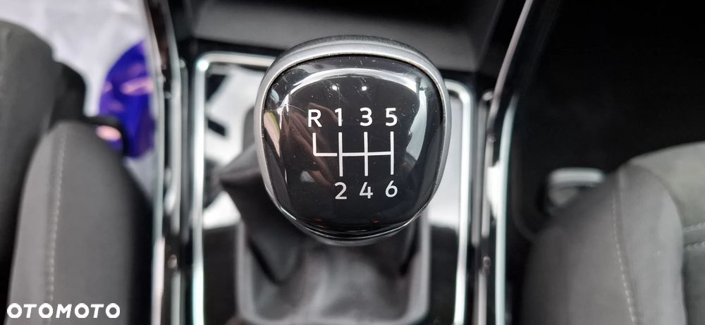 Volkswagen Touran 1.5 TSI EVO Highline - 31