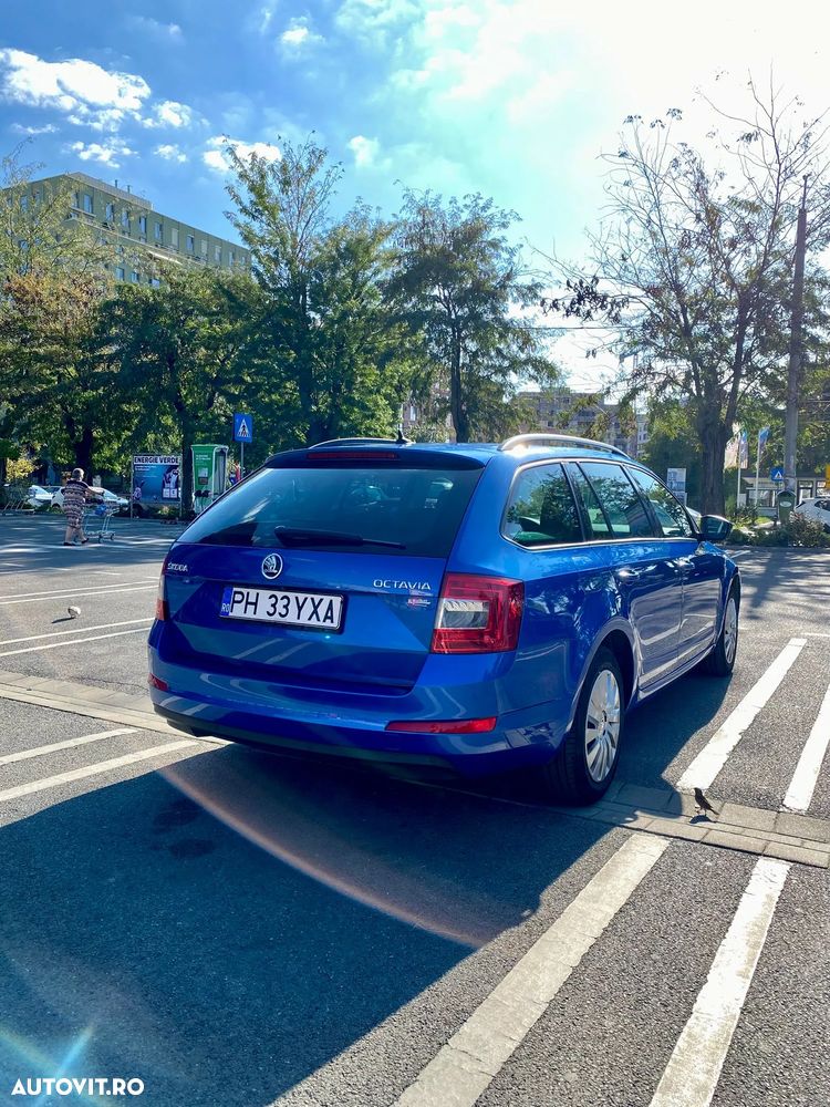 Skoda Octavia 2.0 TDI STYLE - 5