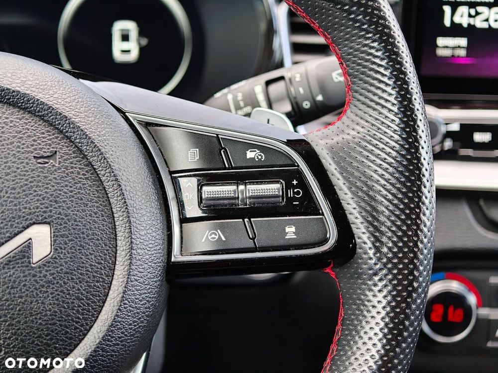 Kia ProCeed 1.6 T-GDI GT DCT - 21
