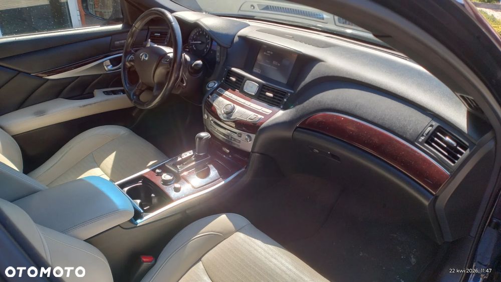 Infiniti Q70 3.7 Sport Tech - 11