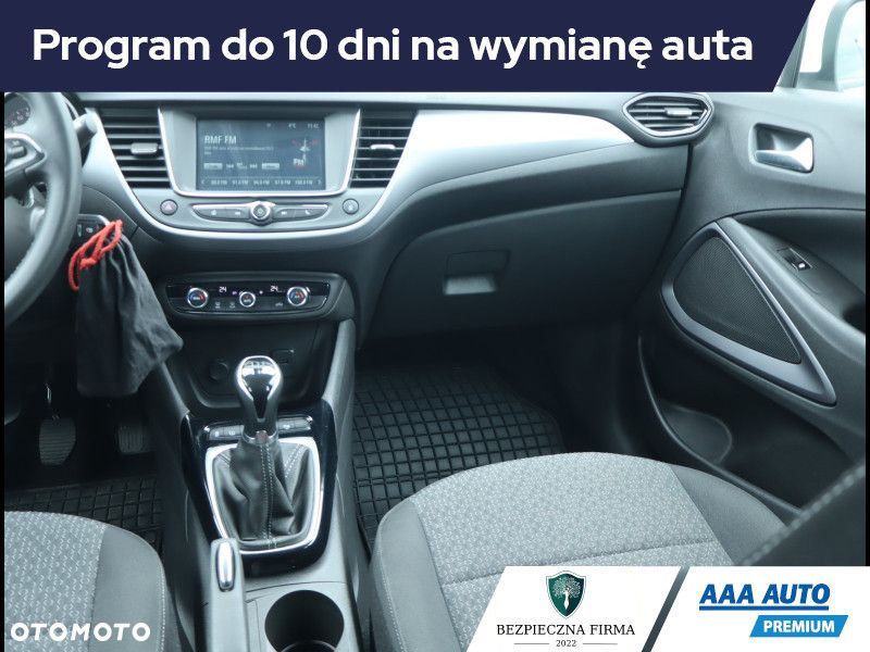 Opel Crossland X - 10