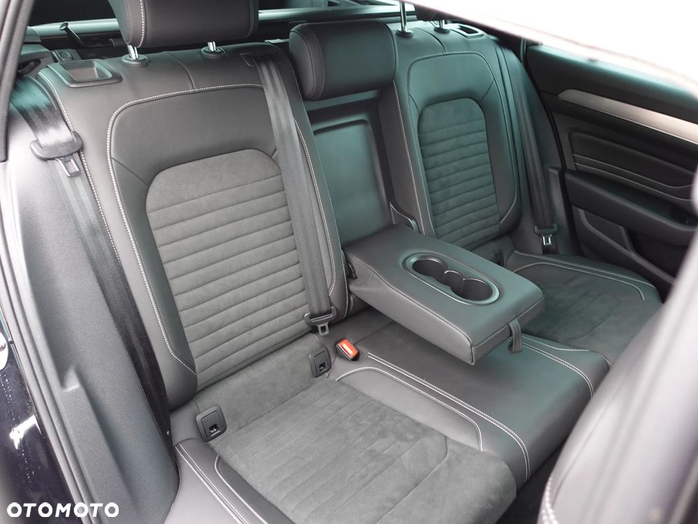 Volkswagen Passat 2.0 TDI SCR DSG Elegance - 6