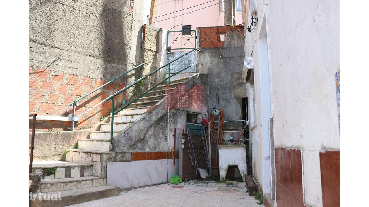 Moradia T2+T2 | Terreno 326 M2 - Grande imagem: 4/35