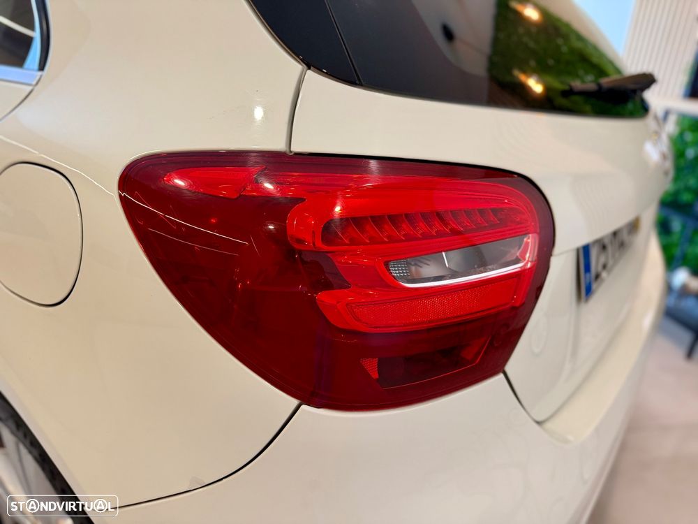 Mercedes-Benz A 160 d Urban Aut. - 33