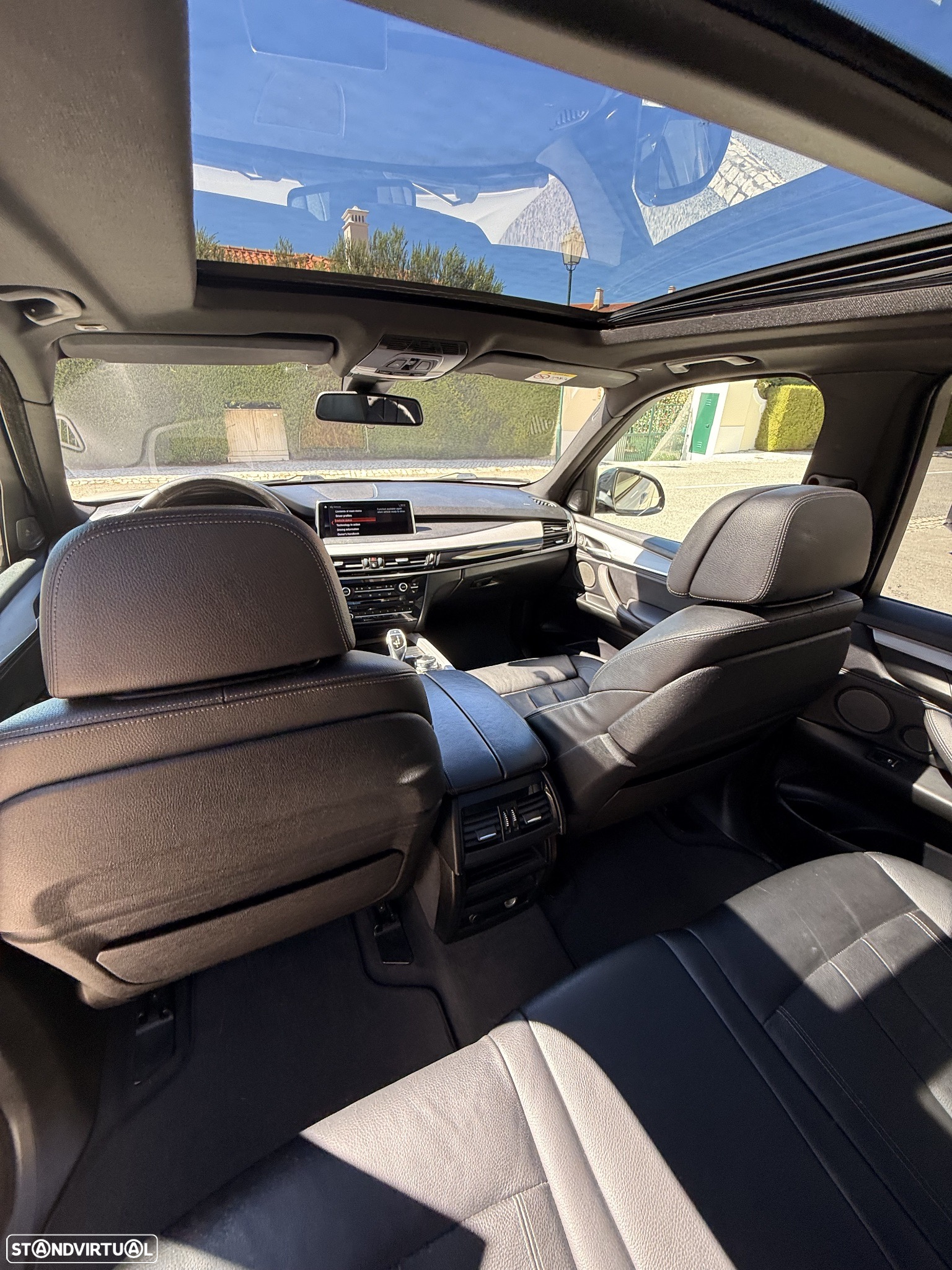 BMW X5 30 d xDrive Pack M - 37