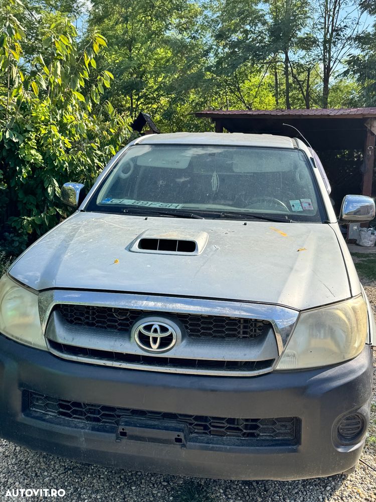 Toyota Hilux - 15