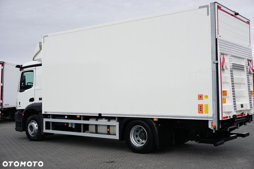 Mercedes-Benz ACTROS / 1830 / E 6 / MP 5 / KONTENER + WINDA / 16 PALET - 32