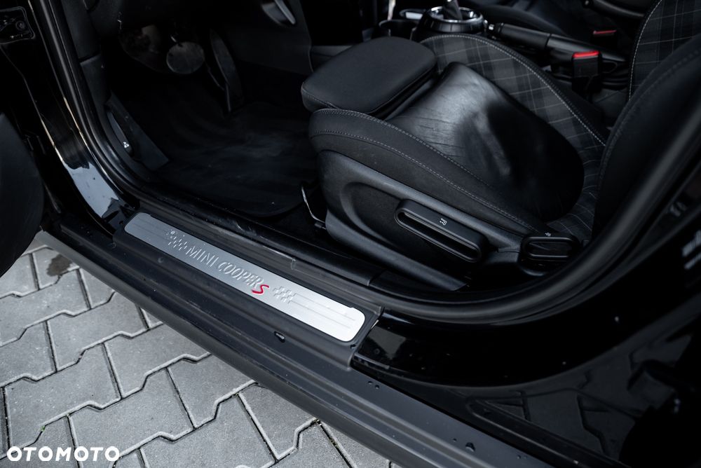 MINI Cooper S Sport-Aut - 17