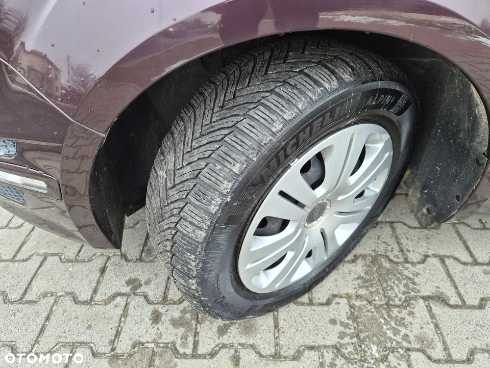 Ford S-Max 2.0 TDCi Trend - 11