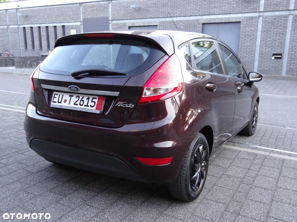 Ford Fiesta 1.25 Ambiente - 9