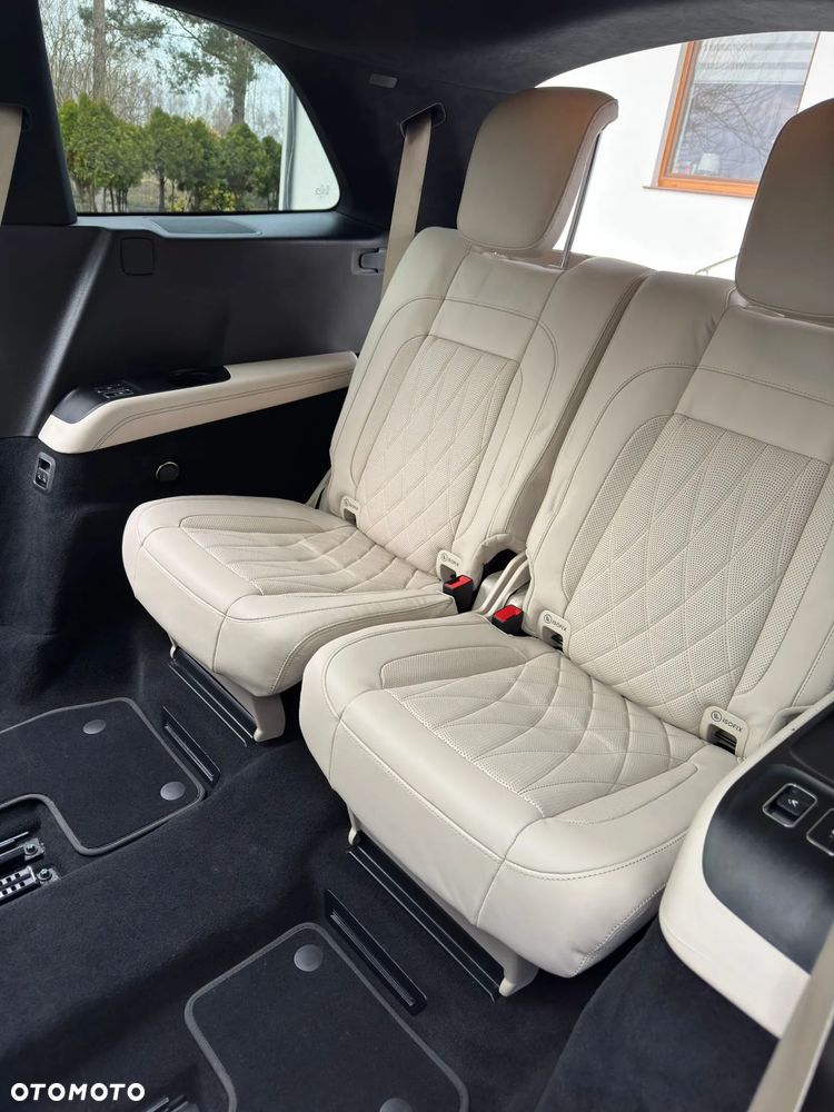 Mercedes-Benz GLS - 16