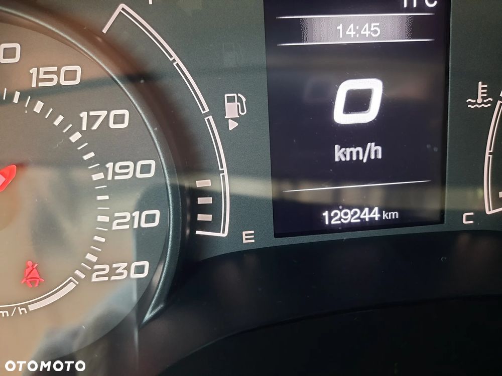 Fiat Tipo 1.4 T-Jet 16v Street - 9