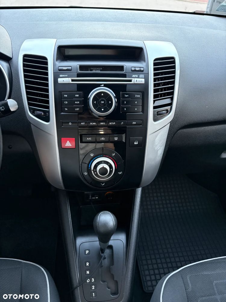 Kia Venga 1.6 M - 28