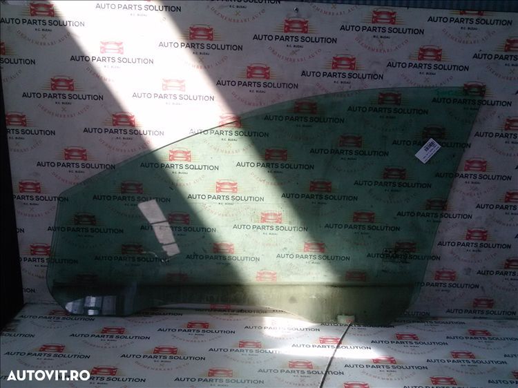 geam usa dreapta fata ford focus 2 an fabr. 2009 - 1