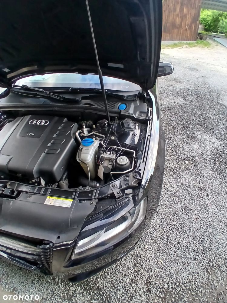Audi A5 Coupé 2.0 TDI Ultra DPF - 9