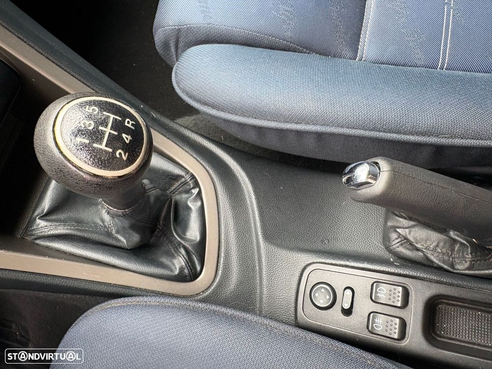 Alfa Romeo 156 1.6 TS - 7