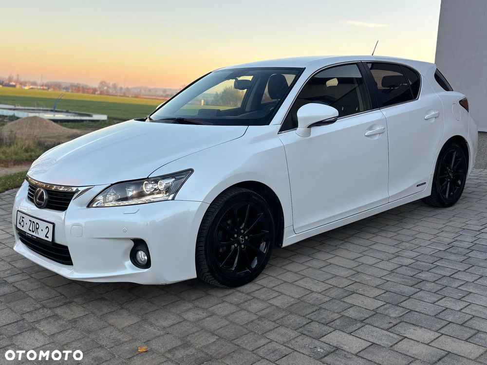 Lexus CT 200h Prestige - 5
