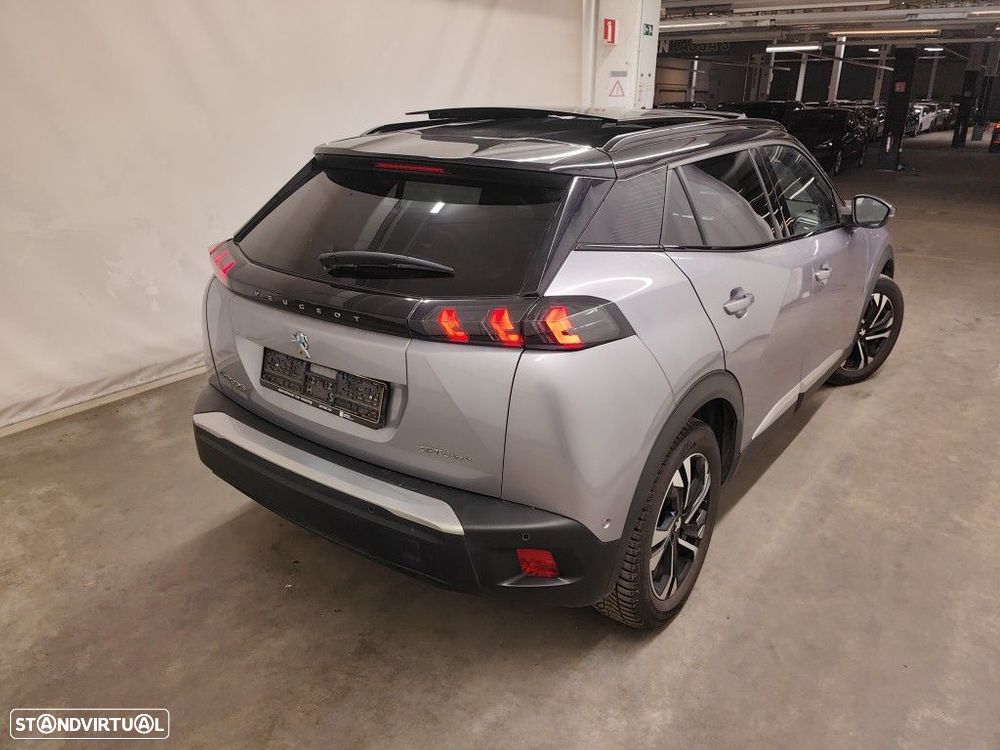 Peugeot e-2008 50 kWh GT Line - 6